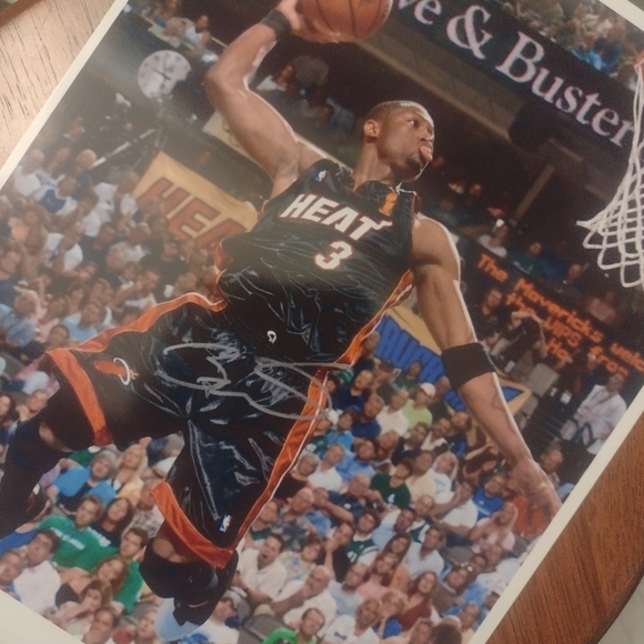 MIAMI HEAT DWYANE WADE REPRINT NBA BASKETBALL GLOSSY 8.5x11 HALL OF FAME POSTER - Picture 6 of 7